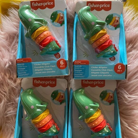 *NWT* (4) Fisher Price Clicker Alligator 6M+ - Picture 1 of 4
